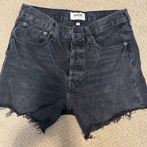 Agolde Reese cut off denim shorts. Size 25 - black washed.